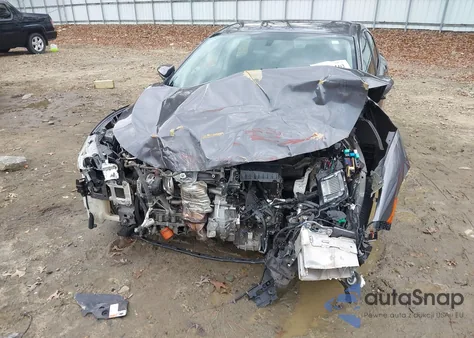 2016 Honda Civic Lx z USA, uszkodzony, nr VIN 19XFC2F51GE042193